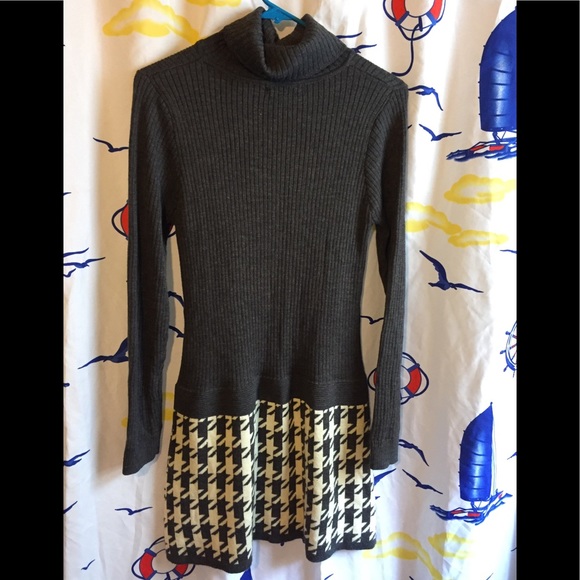 Zing Turtleneck Dress Sz M - Picture 5 of 6